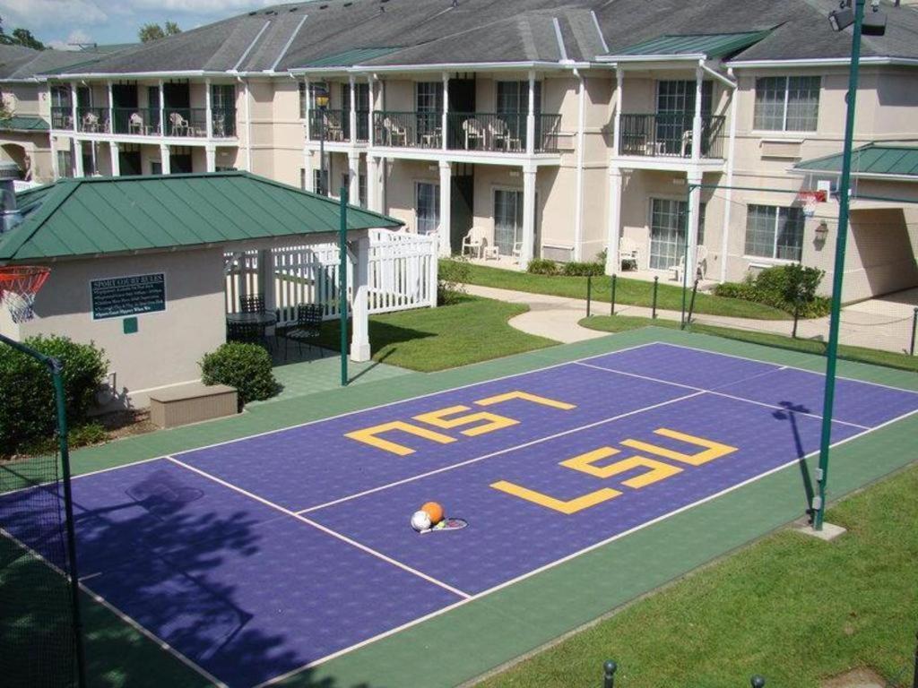 Richmond Inn & Suites Baton Rouge Luaran gambar