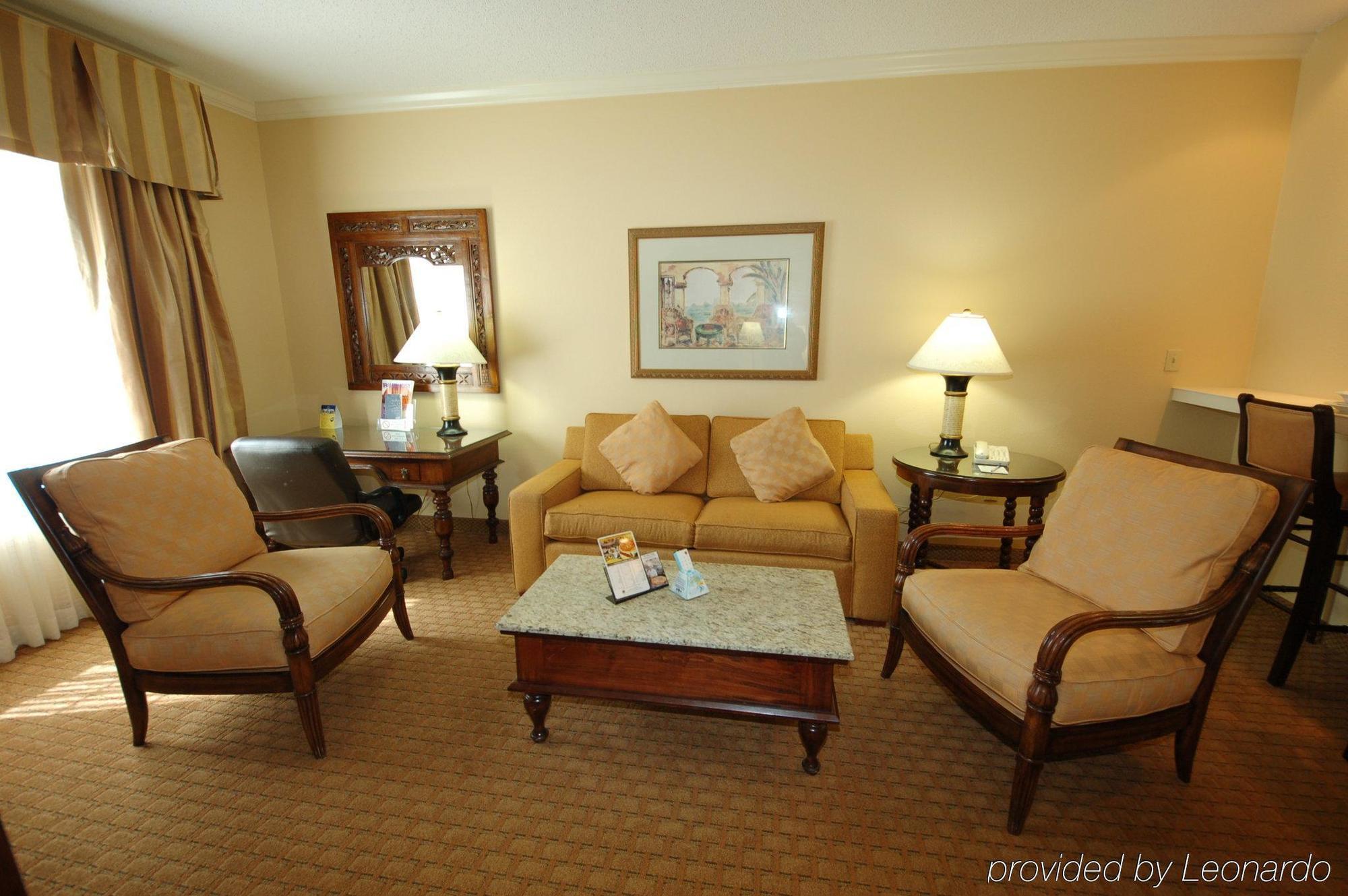 Richmond Inn & Suites Baton Rouge Luaran gambar